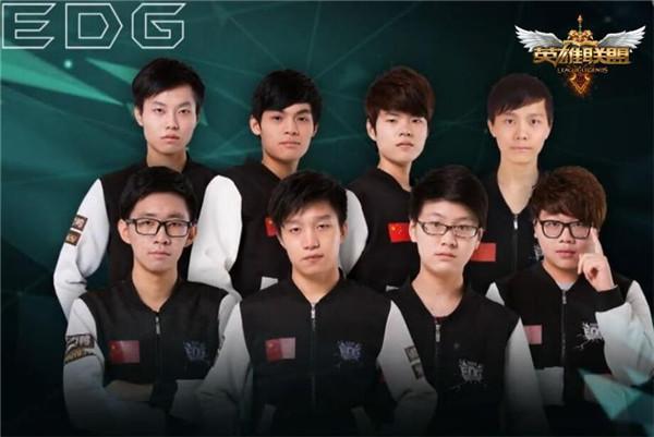 她在预赛中 她在预赛中