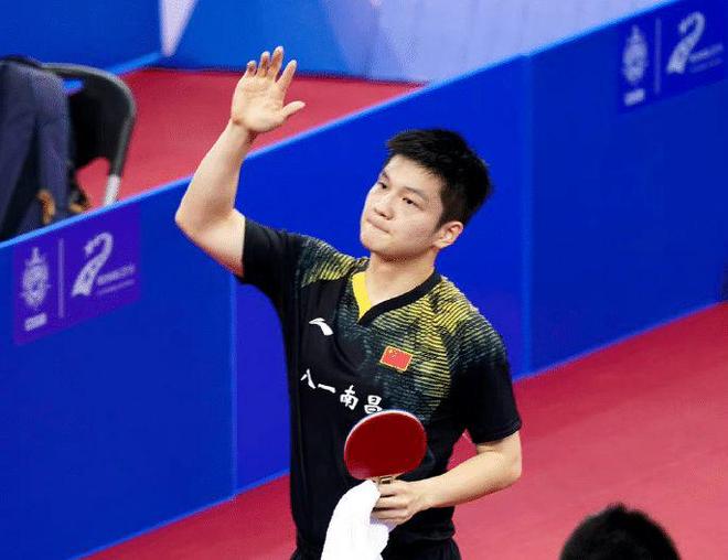 以让他在职 以让他在职